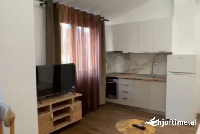 Shtepi me qera 1+1 ne Tirane - 500 Euro