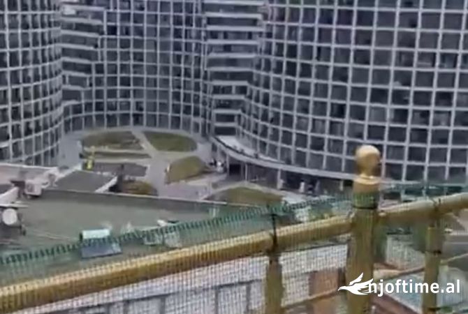 Shtepi ne shitje Apartament ne Tirane, 3+1, Mobilimi E mobiluar, Pagesa 280,000  Euro.