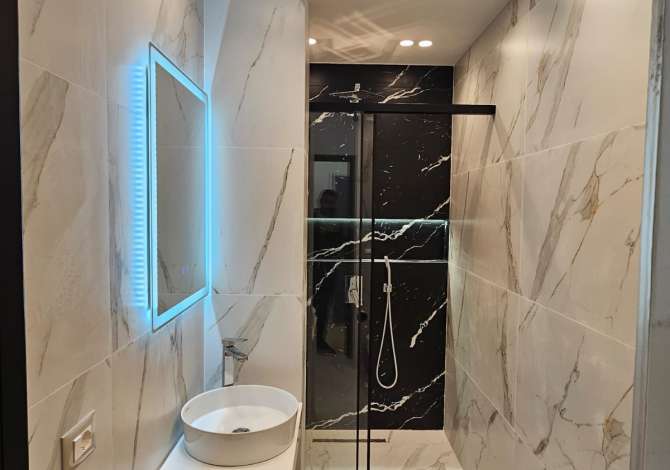 Shtepi me qera Apartament ne Tirane, 2+1, Mobilimi E mobiluar, Pagesa 600  Euro.