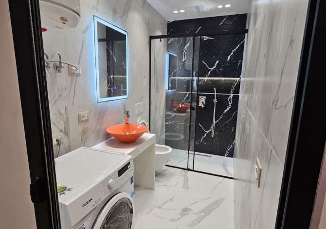 Shtepi me qera Apartament ne Tirane, 2+1, Mobilimi E mobiluar, Pagesa 600  Euro.