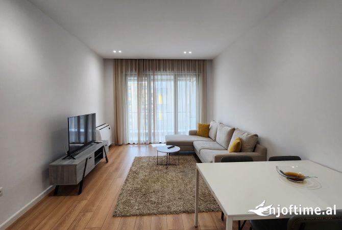 Shtepi me qera 1+1 ne Tirane - 750 Euro