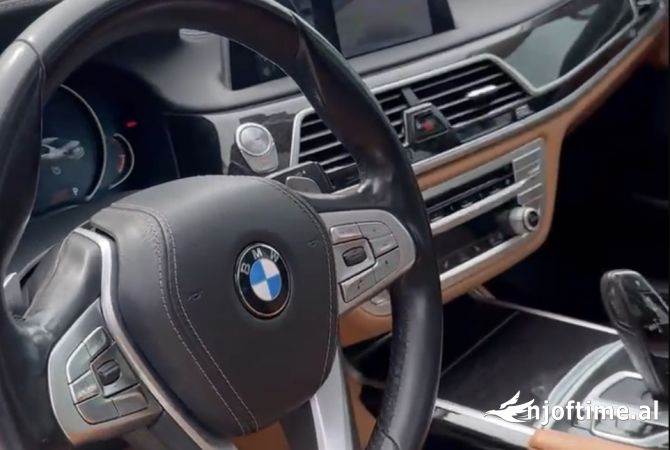 Makina ne shitje  ne Durres - 26,000 Euro