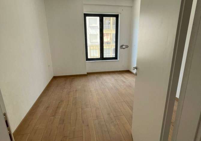 Apartament 2+1+2 ne shitje te Bulevardi i Ri