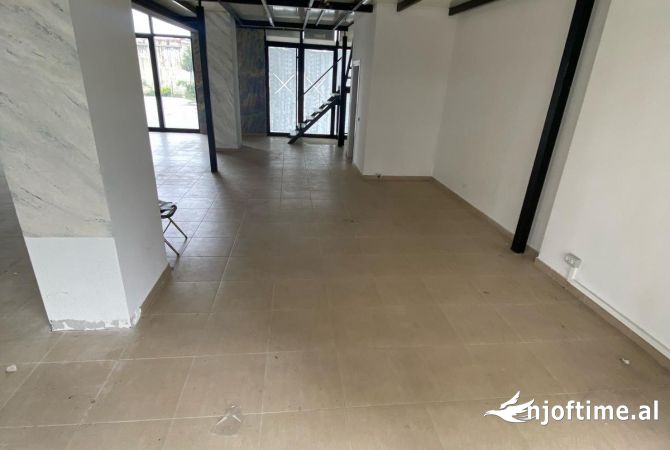 Ambient biznesi ne shitje 1+1 ne Tirane - 330,000 Euro