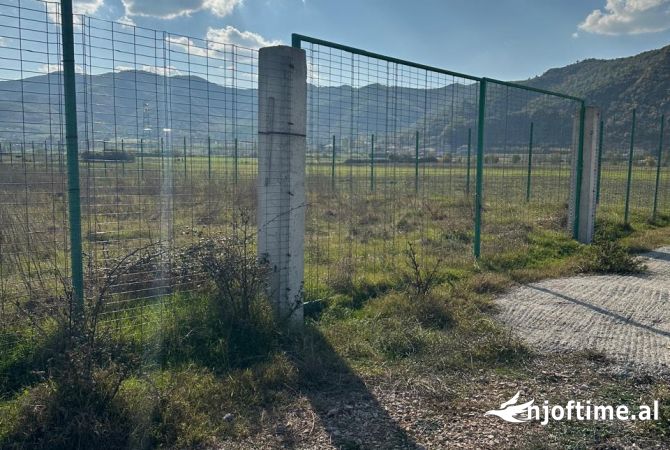 Terreno in vendita  a Tirana - 192,500 Euro