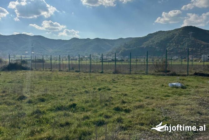 Terreno in vendita  a Tirana - 192,500 Euro