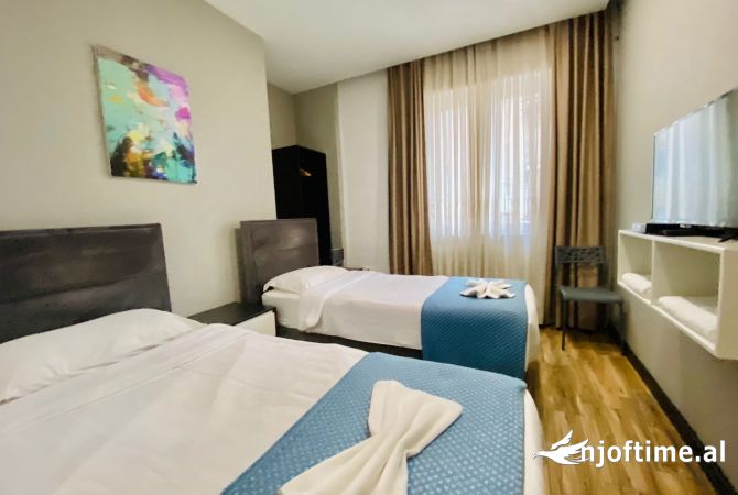 Shtepi ne shitje 4+1 ne Tirane - 380,000 Euro
