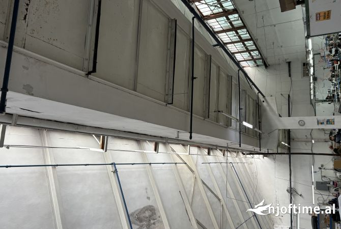 Ambient biznesi me qera 4+1 ne Tirane - 1,300 Euro