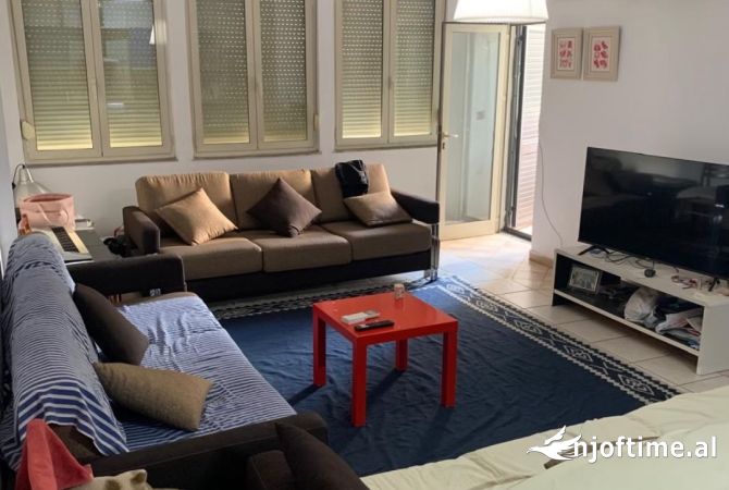 Casa in vendita 3+1 a Tirana - 325,000 Euro