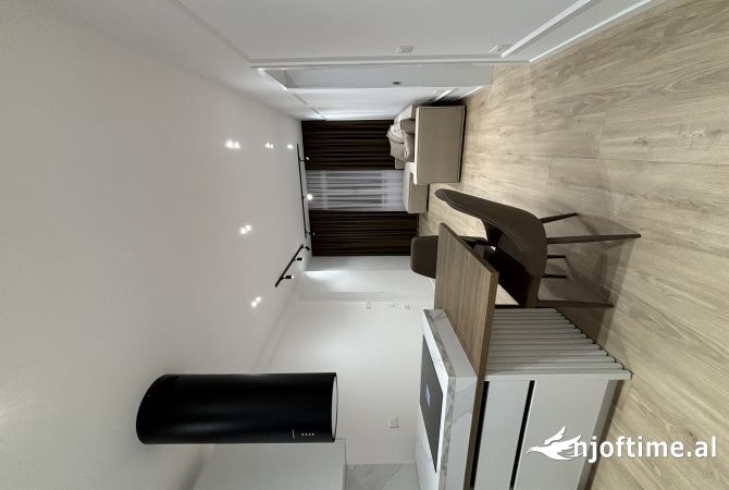 Shtepi me qera 1+1 ne Tirane - 500 Euro