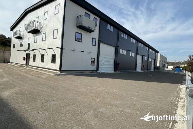 Ambient biznesi me qera 4+1 ne Tirane - 7,500 Euro