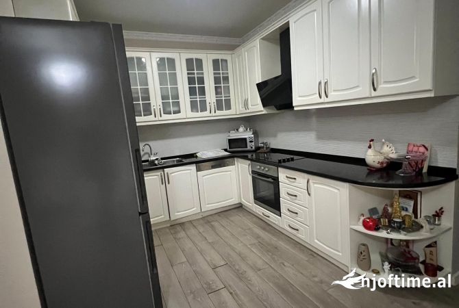 Shtepi ne shitje 2+1 ne Tirane - 210,000 Euro