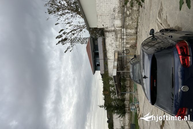 Ambient biznesi me qera 6+1 ne Tirane - 800 Euro