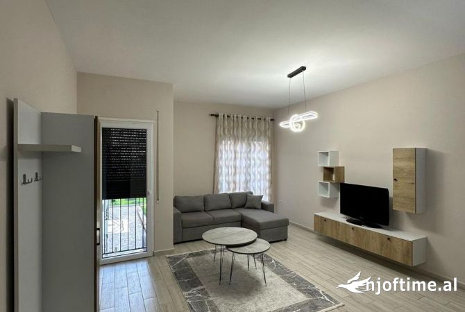 Shtepi me qera 1+1 ne Tirane - 450 Euro