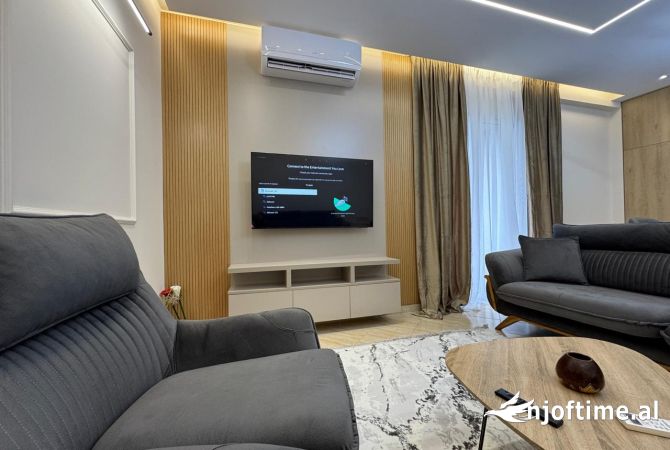 Shtepi me qera 2+1 ne Tirane - 500 Euro