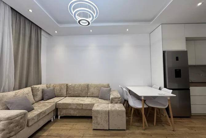 Shtepi ne shitje 1+1 ne Tirane - 144,900 Euro
