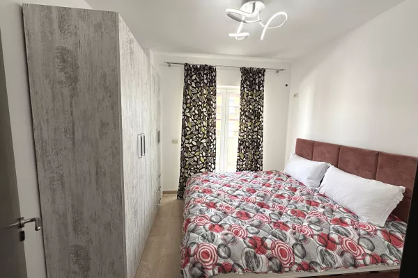 Shtepi ne shitje Apartament ne Tirane, 2+1, Mobilimi E mobiluar, Pagesa 189,000  Euro.