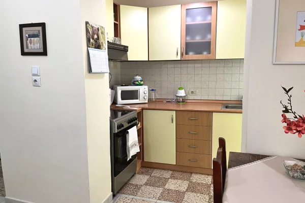 Shtepi me qera 2+1 ne Tirane - 600 Euro