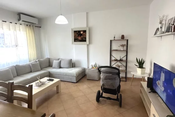 Shtepi ne shitje 2+1 ne Tirane - 170,000 Euro