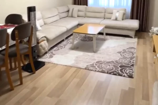 Shtepi me qera 2+1 ne Tirane - 40,000 Leke