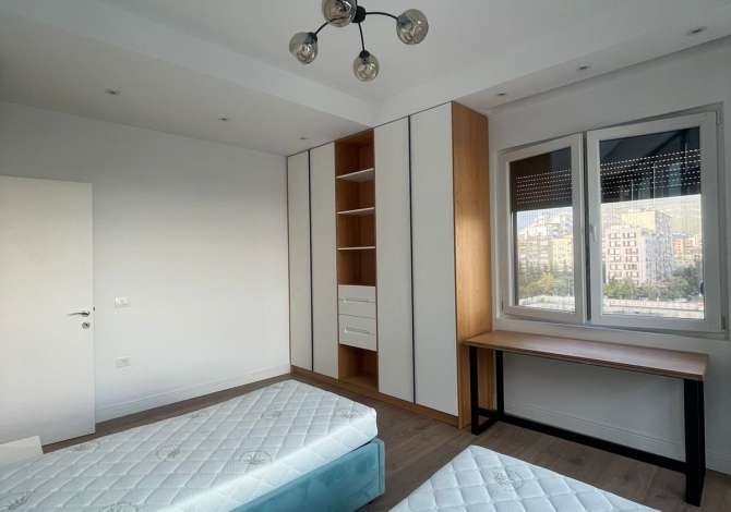 Shtepi me qera 2+1 ne Tirane - 700 Euro