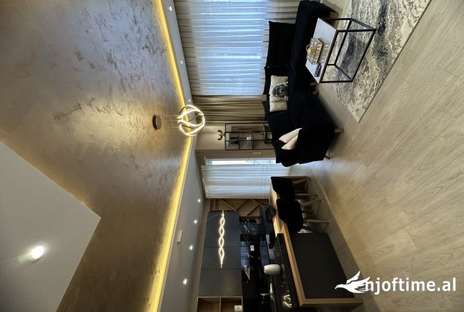 Shtepi me qera 2+1 ne Tirane - 800 Euro