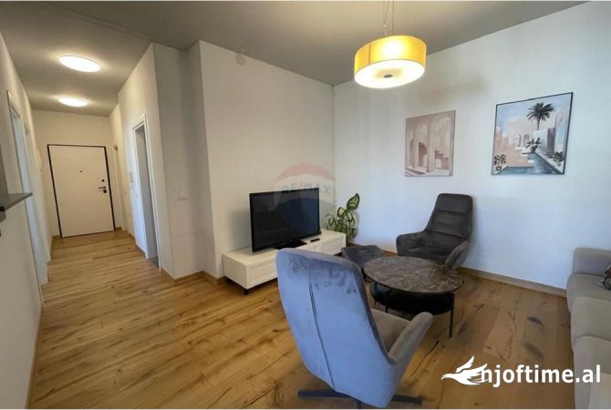Ambient biznesi me qera 3+1 ne Tirane - 850 Euro