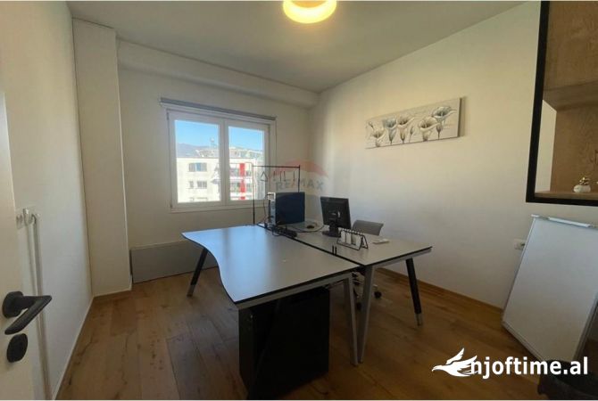 Ambient biznesi me qera 3+1 ne Tirane - 850 Euro