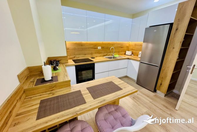 Shtepi me qera 1+1 ne Tirane - 400 Euro