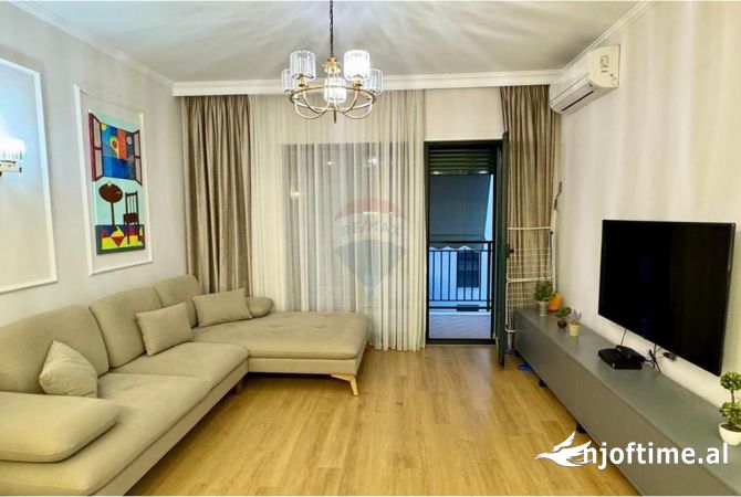 Shtepi me qera 2+1 ne Tirane - 600 Euro