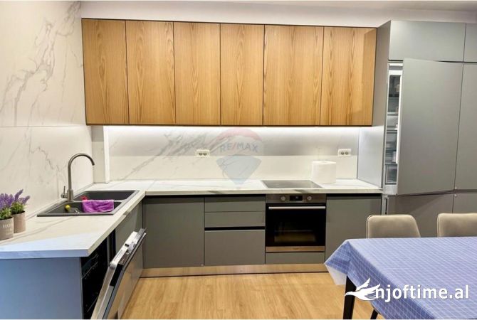 Shtepi me qera 2+1 ne Tirane - 600 Euro