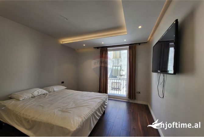 Shtepi me qera 2+1 ne Tirane - 750 Euro