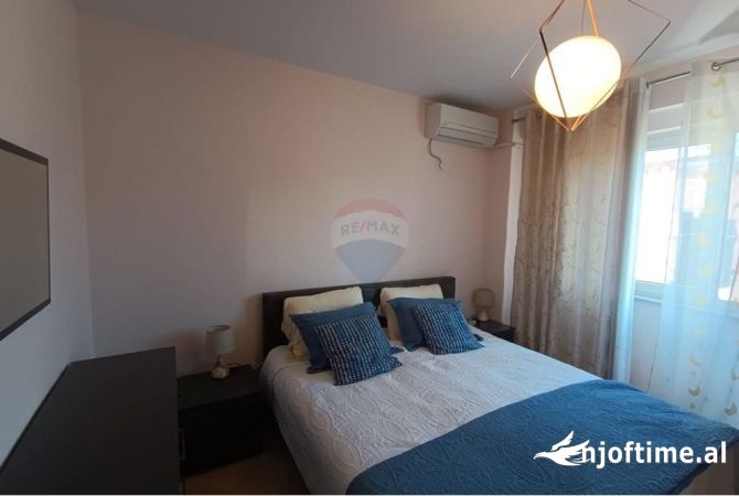 Shtepi me qera 2+1 ne Tirane - 750 Euro