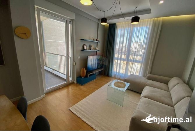 Shtepi me qera Apartament ne Tirane, 1+1, Mobilimi E mobiluar, Pagesa 700  Euro.