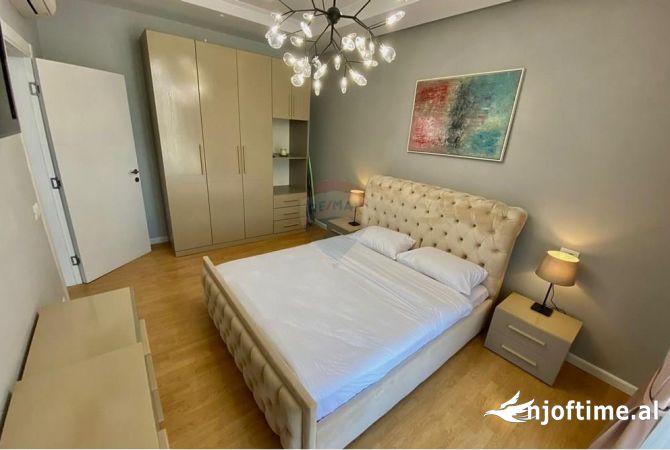 Shtepi me qera Apartament ne Tirane, 1+1, Mobilimi E mobiluar, Pagesa 700  Euro.