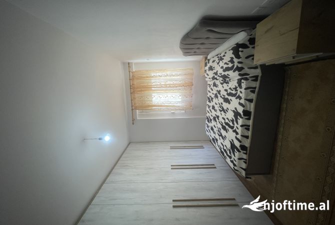 Shtepi me qera Apartament ne Tirane, 1+1, Mobilimi E mobiluar, Pagesa 600  Euro.