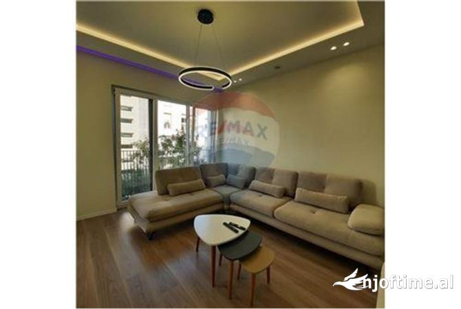 Shtepi ne shitje 3+1 ne Tirane - 285,000 Euro