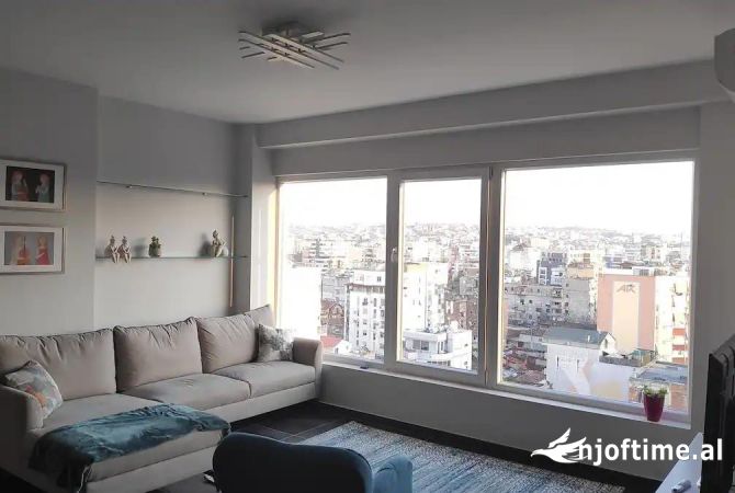 Shtepi me qera 2+1 ne Tirane - 1,000 Euro