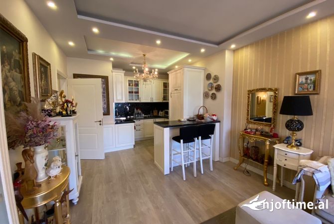 Shtepi ne shitje 2+1 ne Tirane - 155,000 Euro