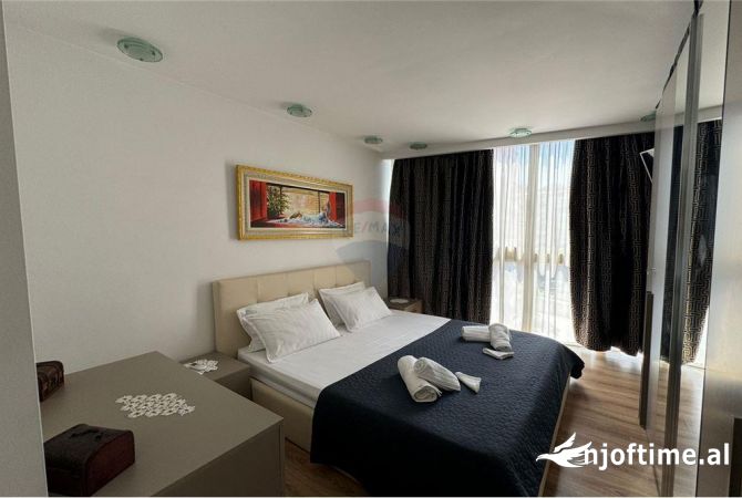 Shtepi me qera 2+1 ne Tirane - 1,200 Euro