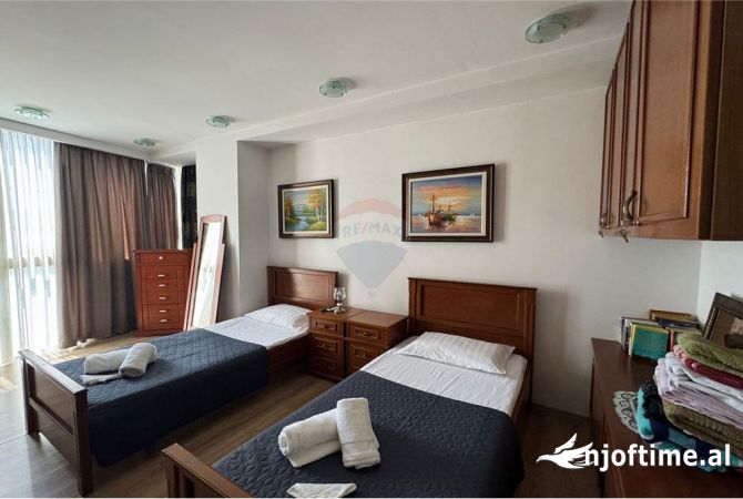 Shtepi me qera Apartament ne Tirane, 2+1, Mobilimi E mobiluar, Pagesa 1,200  Euro.