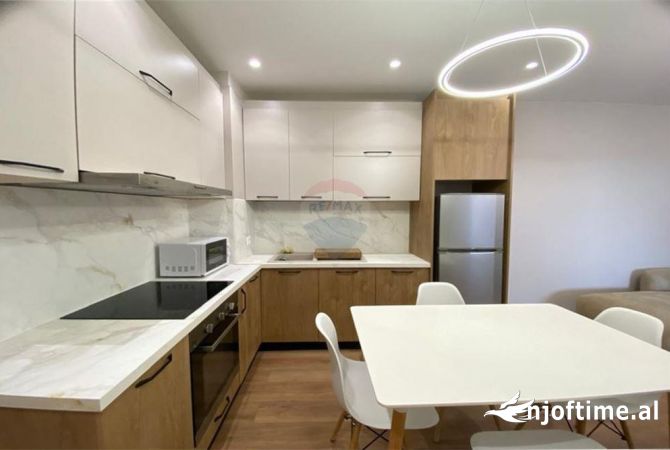 Shtepi ne shitje 2+1 ne Tirane - 190,000 Euro
