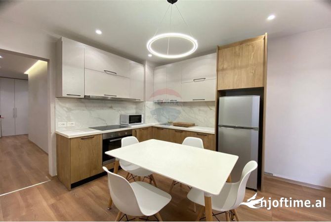 Shtepi ne shitje 2+1 ne Tirane - 190,000 Euro