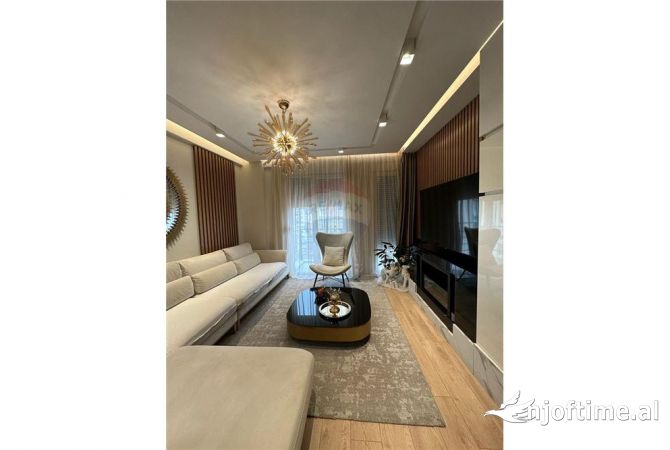 Casa in vendita 3+1 a Tirana - 330,000 Euro