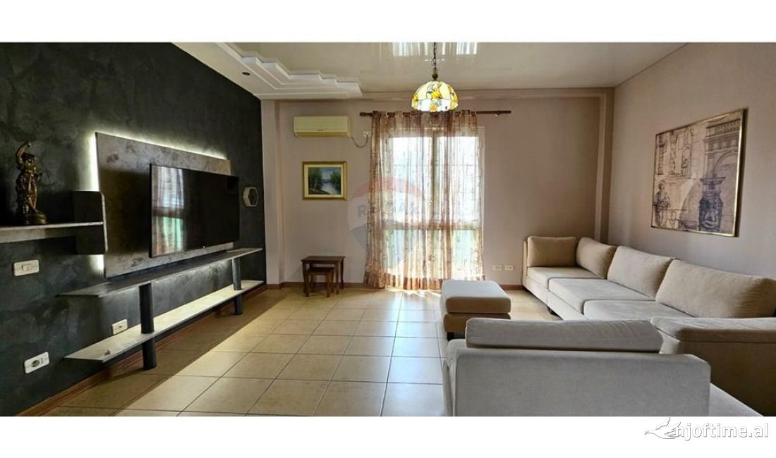 Shtepi me qera Apartament ne Tirane, 2+1, Mobilimi E mobiluar, Pagesa 750  Euro.