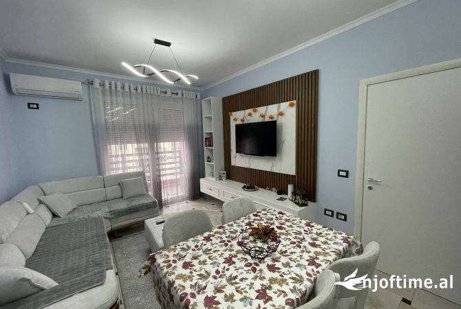 Shtepi me qera 1+1 ne Tirane - 550 Euro