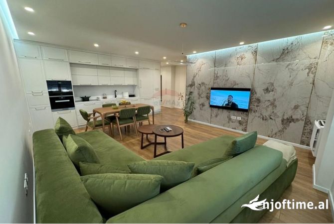 Shtepi ne shitje 2+1 ne Tirane - 370,000 Euro