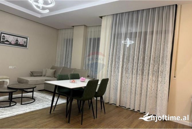 APARTAMENT 2+1+2 + POST PARKIMI TEK DOGANA