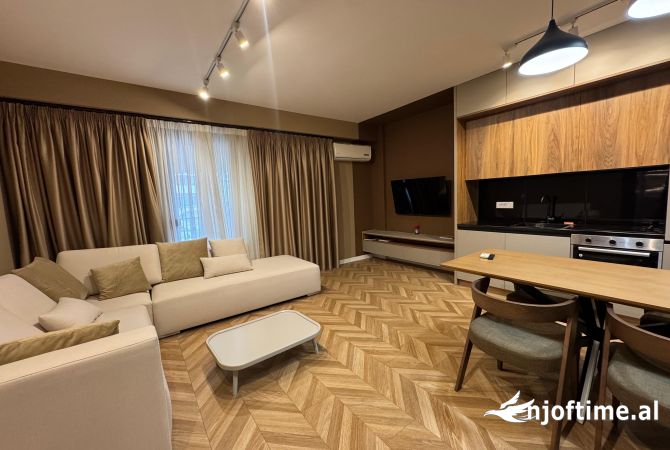 Shtepi ne shitje Apartament ne Tirane, 1+1, Mobilimi E mobiluar, Pagesa 199,000  Euro.