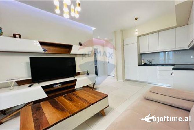 Shtepi me qera 1+1 ne Tirane - 750 Euro